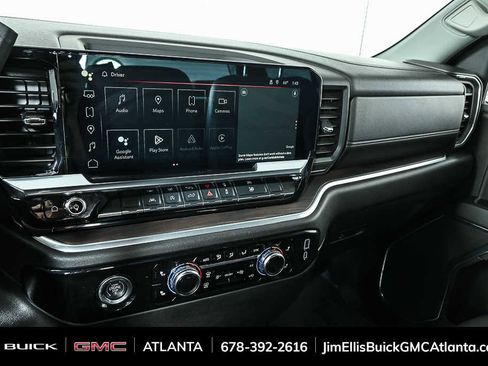 Used 2024 GMC Sierra 1500 SLT image 12