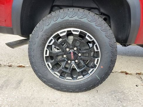 New 2026 GMC Canyon AT4 AWD/4WD image 6