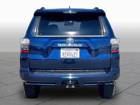 Used 2022 Toyota 4Runner TRD Sport w/ Technology Package AWD/4WD image 4