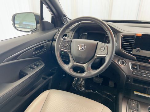 Used 2023 Honda Passport EX-L image 25