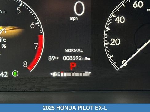 Certified 2025 Honda Pilot EX-L image 29