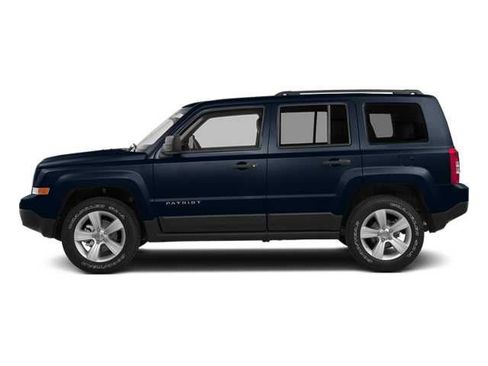 Used 2014 Jeep Patriot Sport FWD image 3