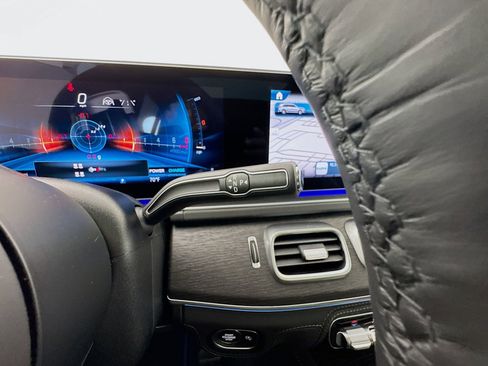 New 2026 Mercedes-Benz GLS 63 AMG 4MATIC image 18