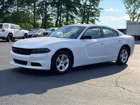 Used 2023 Dodge Charger SXT RWD image 7