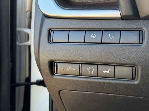 New 2026 Nissan Rogue Platinum w/ Platinum Premium Package image 14