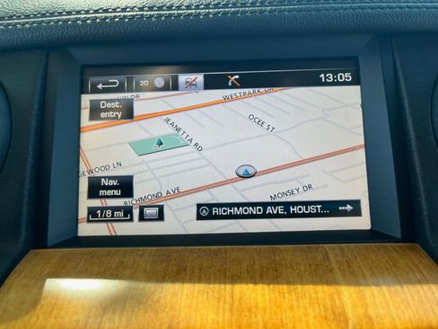 Used 2015 Land Rover LR4 HSE image 15