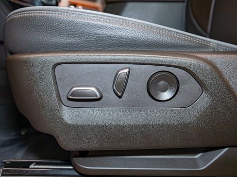 Used 2023 GMC Sierra 1500 Denali w/ Denali Reserve Package image 20