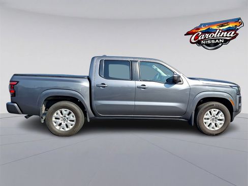 Used 2023 Nissan Frontier SV w/ SV Convenience Package RWD image 7