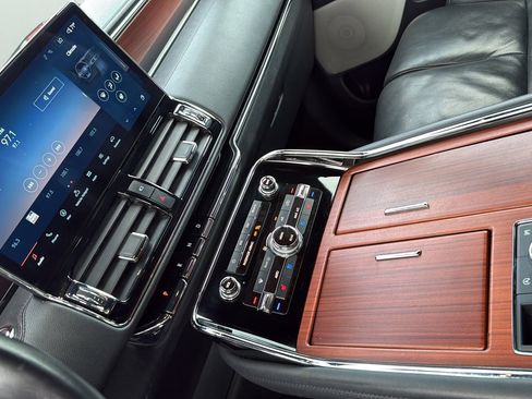 Used 2022 Lincoln Navigator L Reserve image 20