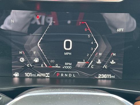 Certified 2023 GMC Canyon AT4 w/ AT4 Premium Package AWD/4WD image 33