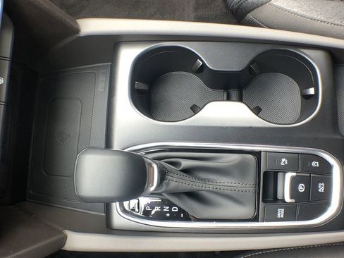 Used 2020 Hyundai Santa Fe SEL w/ Convenience Package image 42