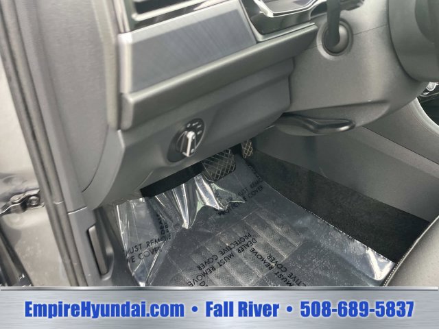 Used 2024 Volkswagen Jetta SE FWD image 21