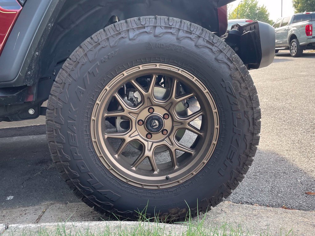 Used 2021 Jeep Wrangler Unlimited Rubicon AWD/4WD image 11