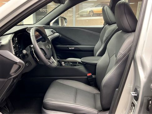 New 2026 Lexus TX 350 AWD image 9