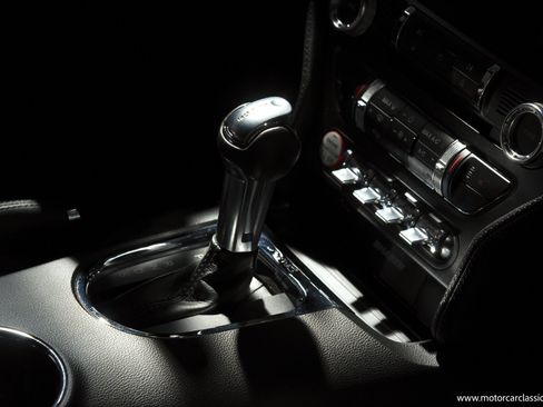 Used 2016 Ford Mustang GT Premium RWD image 32