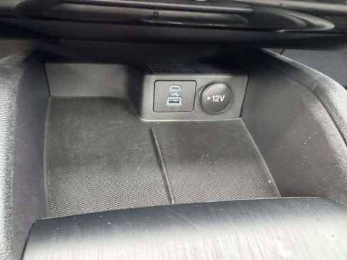 Certified 2022 Ford Escape SEL w/ SEL Stealth AWD Package image 33