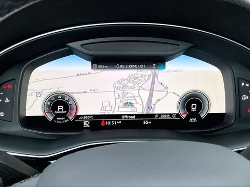 Used 2023 Audi Q8 Premium w/ Black Optic Package image 27