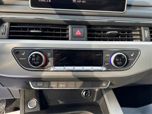 Used 2017 Audi A4 2.0T Premium w/ Convenience Package image 29