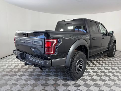 Used 2019 Ford F150 Raptor w/ Equipment Group 802A Luxury AWD/4WD image 7