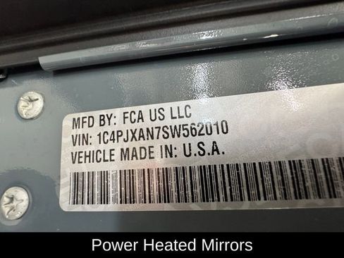 Used 2025 Jeep Wrangler Sport image 32