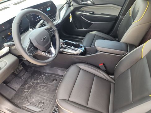 New 2026 Chevrolet Trax ACTIV w/ Driver Confidence Package FWD image 12