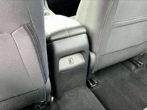 Used 2020 Nissan Sentra SR FWD image 9