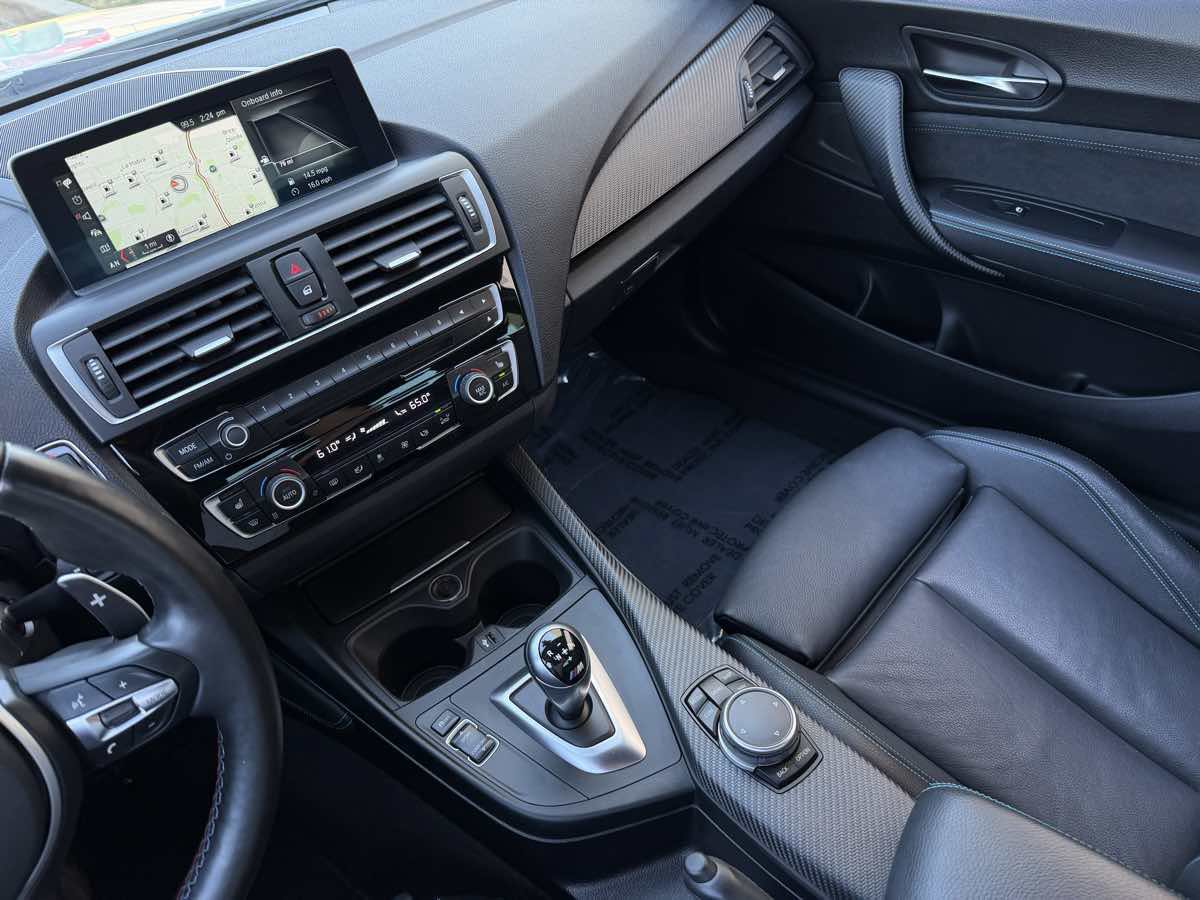 Used 2017 BMW M2 RWD image 16