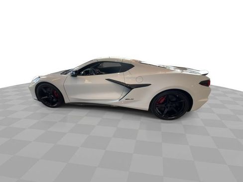 New 2026 Chevrolet Corvette E-Ray image 6