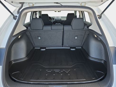 Used 2023 Honda HR-V LX image 14