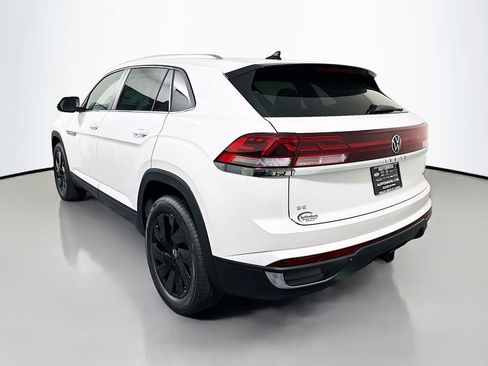 New 2026 Volkswagen Atlas Cross Sport SE AWD/4WD image 5