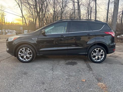 Used 2013 Ford Escape SEL image 2