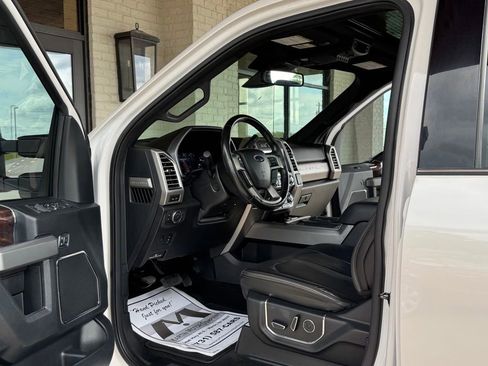 Used 2017 Ford F450 Platinum w/ Platinum Ultimate Package AWD/4WD image 24