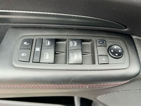 Used 2021 Dodge Durango R/T w/ Blacktop Package image 17