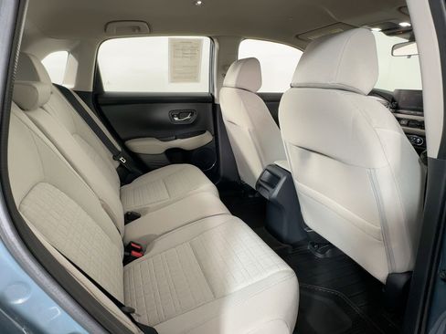 Used 2025 Honda HR-V LX image 28