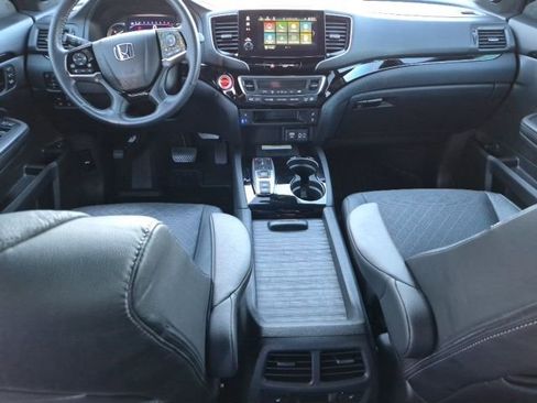 Certified 2023 Honda Passport Elite image 40