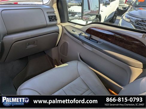 Used 2000 Ford Excursion Limited image 16