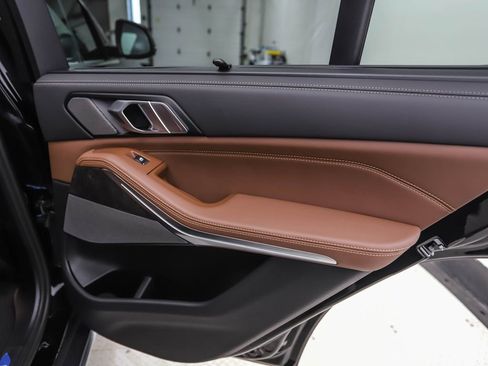 Used 2026 BMW X5 xDrive50e w/ Executive Package image 26