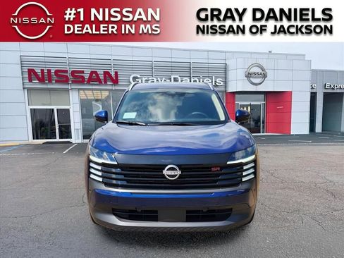 New 2025 Nissan Kicks SR image 15