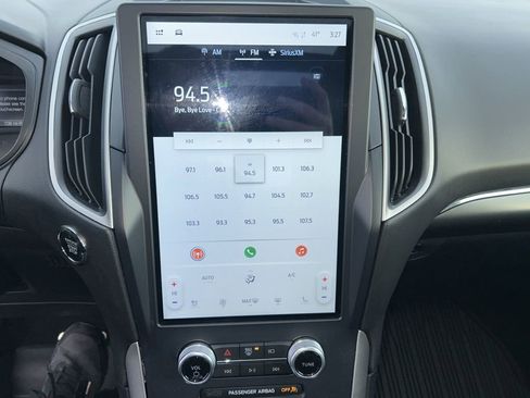 Used 2023 Ford Edge ST-Line w/ Class II Trailer Tow Package image 34