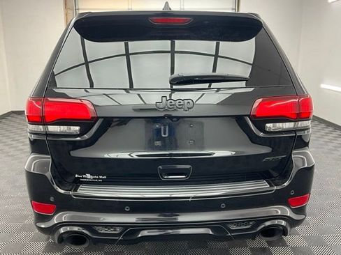 Used 2020 Jeep Grand Cherokee SRT AWD/4WD image 19