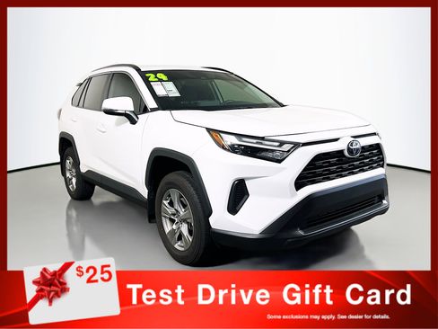 Used 2024 Toyota RAV4 XLE w/ Convenience Package image 1