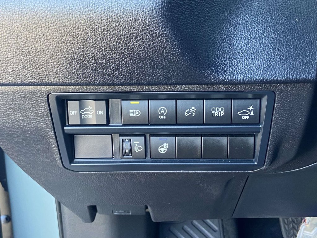 Used 2024 Toyota Tundra SR5 w/ SR5 Premium Package AWD/4WD image 23