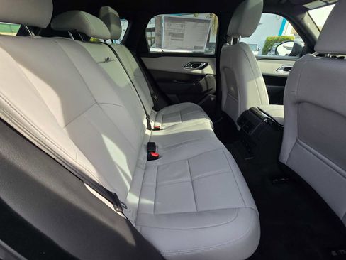 New 2026 Land Rover Range Rover Velar Dynamic SE image 14
