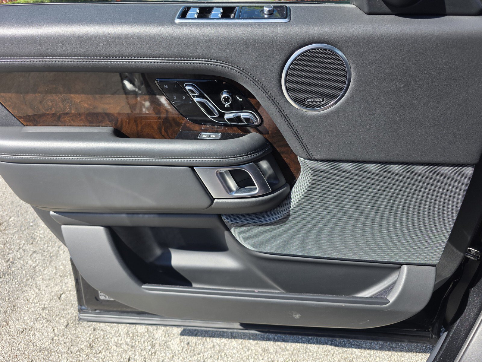 Used 2022 Land Rover Range Rover Westminster Edition AWD/4WD image 21