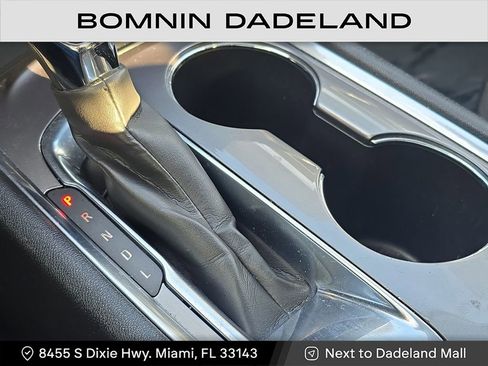 Used 2021 Chevrolet Malibu LT image 29