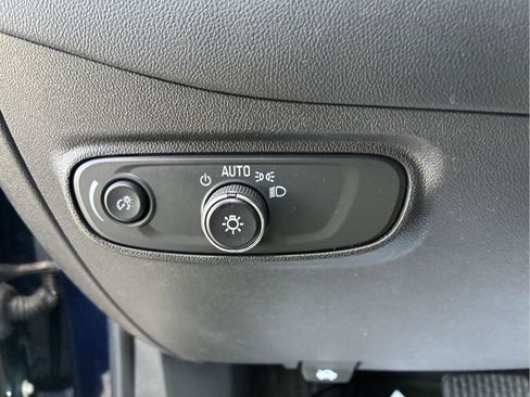 Used 2022 Chevrolet Equinox RS AWD/4WD image 19