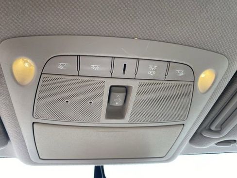 Used 2013 Nissan Sentra SL w/ Premium Pkg image 21