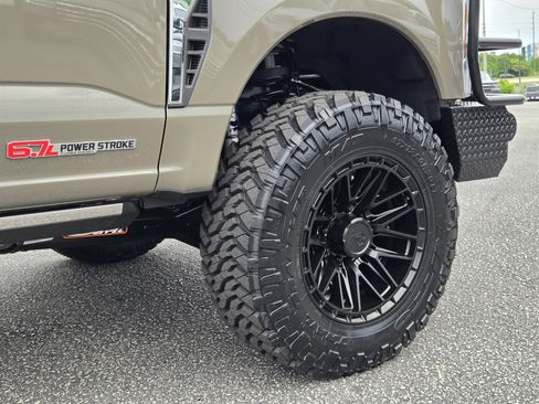 New 2026 Ford F350 King Ranch w/ Chrome Package AWD/4WD image 14
