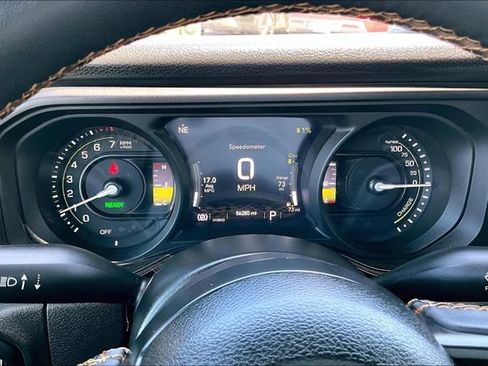Used 2024 Jeep Wrangler Unlimited AWD/4WD image 13