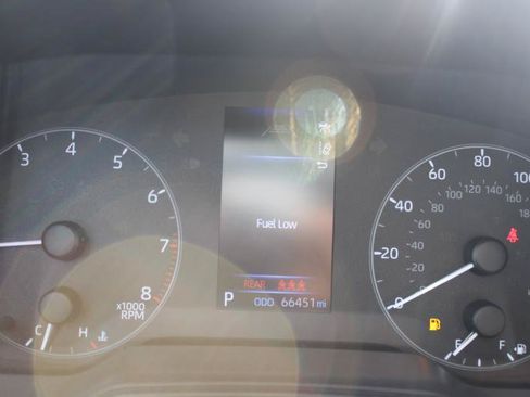 Used 2023 Toyota Corolla LE FWD image 21